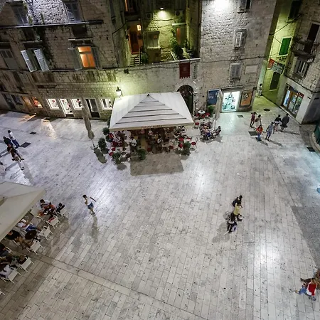 아파트 Piazza Dei Signori Penthouse
