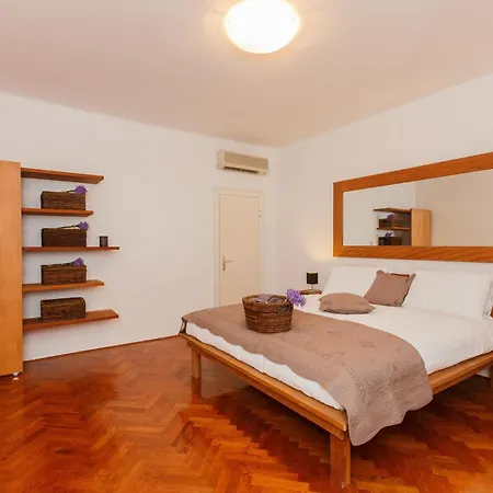 아파트 Piazza Dei Signori Penthouse