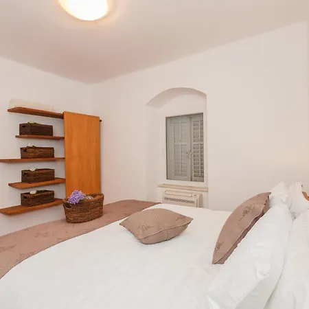 Piazza Dei Signori Penthouse * 스플리트